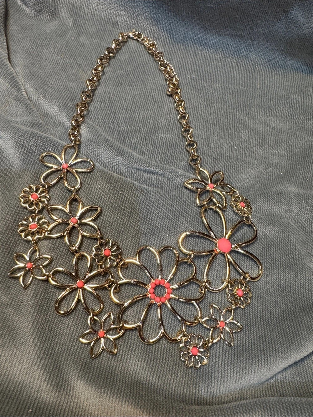 Floral Statement Bib Necklace in Gold & Pink Like New